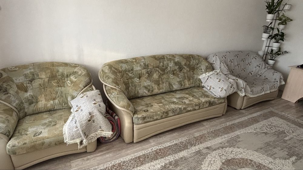Диваны тройка 30000