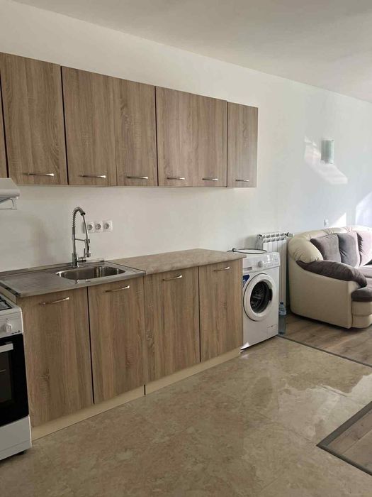 Дава се под наем Двустаен апартамент в София, Кръстова вада - 86 кв.м за 787.95 € - Снимка #2