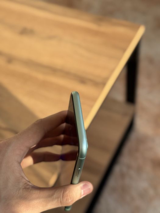 iPhone 11 без ремонта