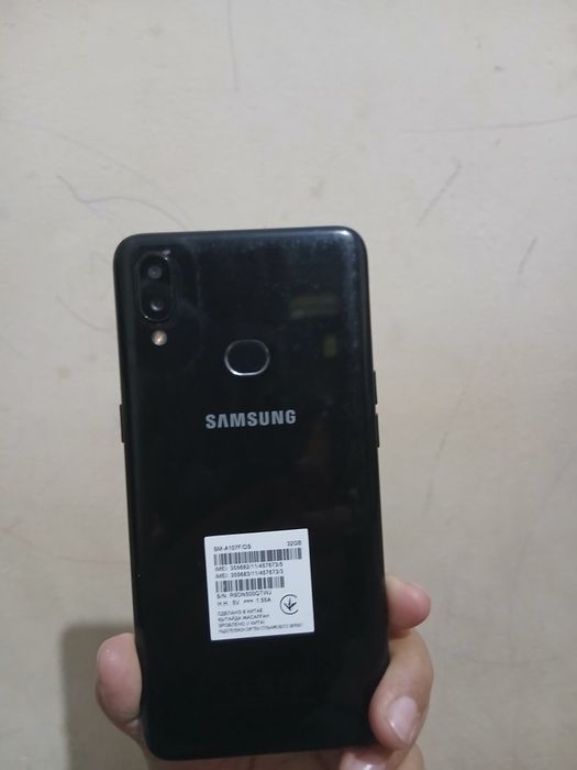 Samsung A10 holati yaxshi ishlashi zur .
