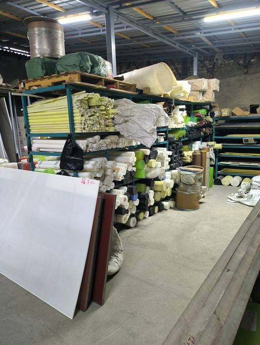 Капролон, полиамид, фторопласт, текстолит круг.По самым низким ценам.