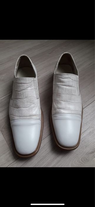 Продам кожанные туфли, б/у, в  отличном состоянии, размер 43