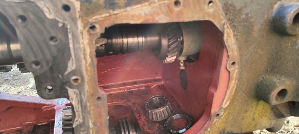 Vand piese steyr 8100,8110,8120,8130