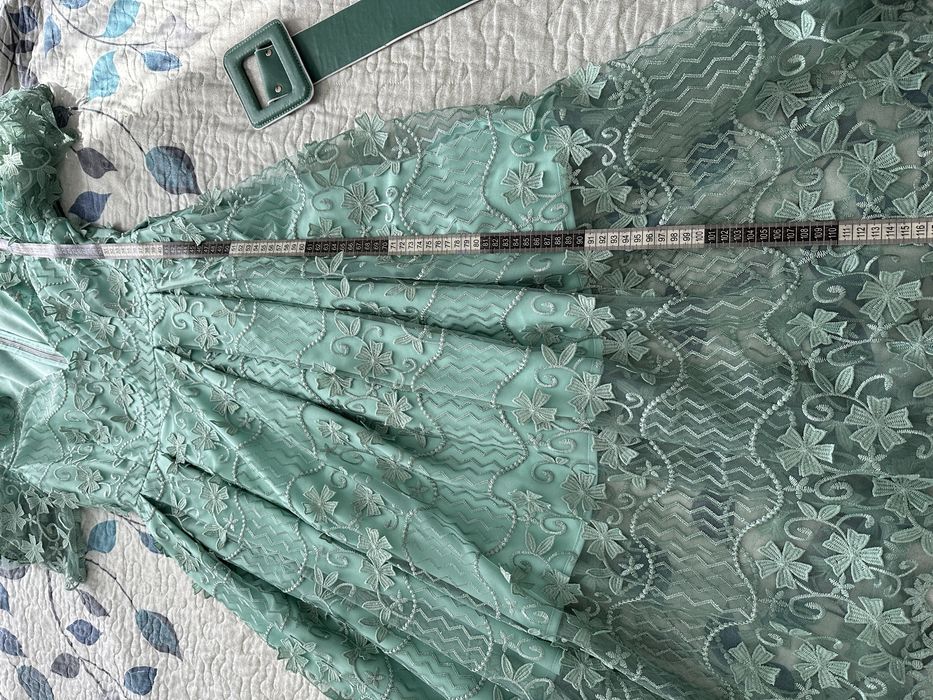 Vand rochie de ocazie