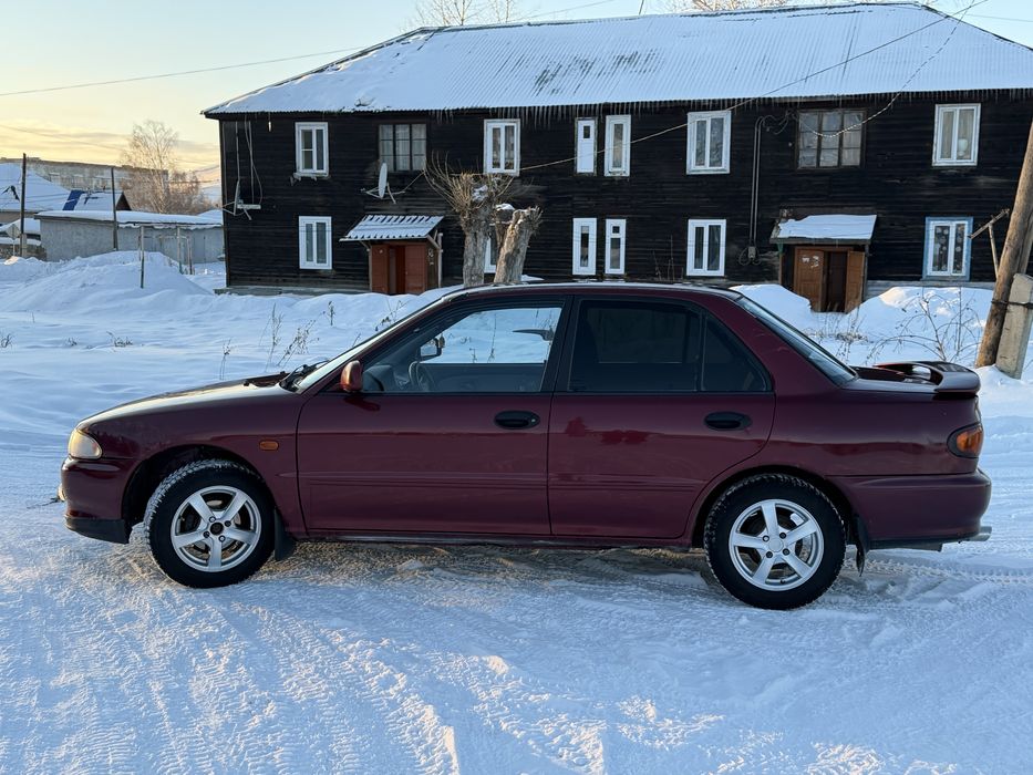 Продам Lancer GLX!