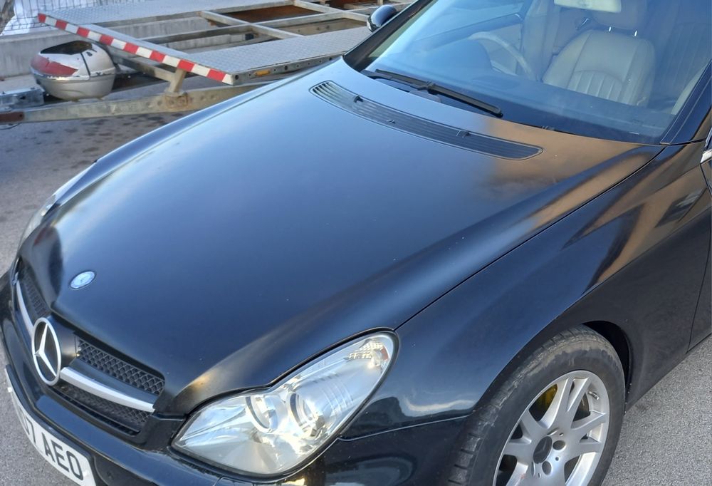Преден капак Мерцедес CLS w219 оригинален черен Mercedes ЦЛС