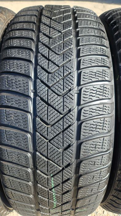 235/50 R19 • Iarna • Pirelli Scorpion Winter elect 103H | 4 buc | DOT 2023 | Pret/buc