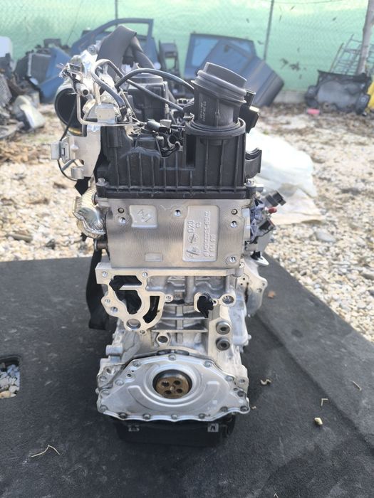 Двигател Mercedes OM 654 W177