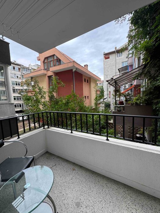 Продава се Тристаен апартамент в Бургас, Възраждане - 101 кв.м за 1288 €/кв.м - Снимка #6