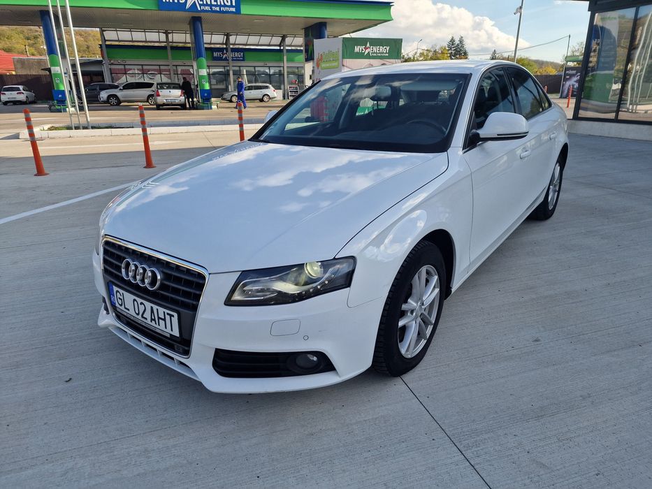 Audi A4 2009 benzină, 5.250 € — imagine 1