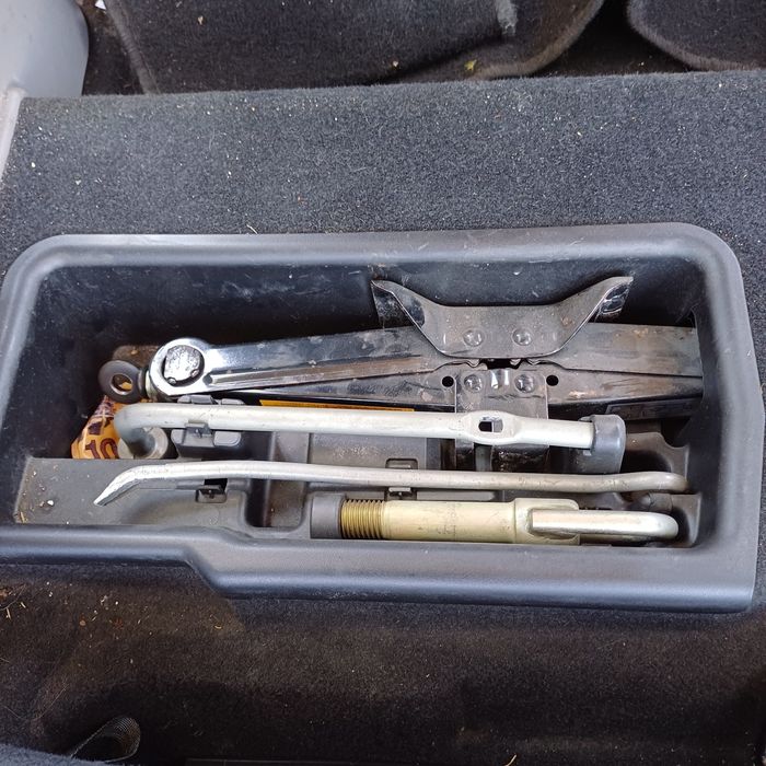 Mitsubishi Grandis 2.0 TDI 140кс