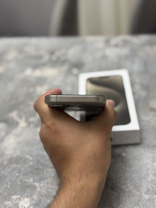 IPHONE 15 pro, 256 gb