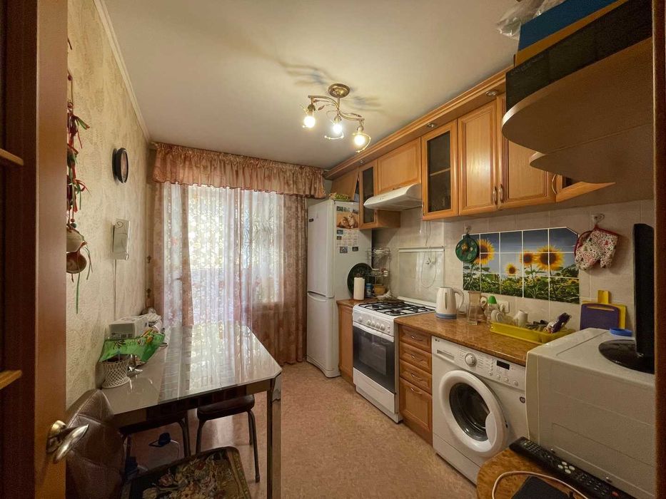 Продам 2 ком, 17 школа