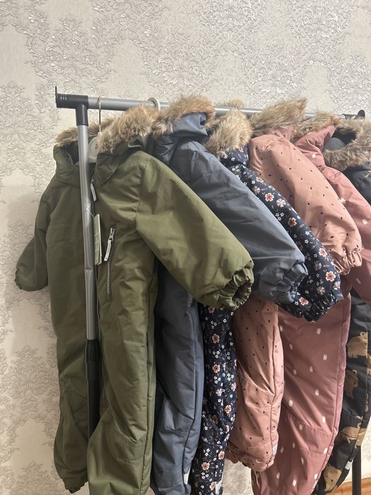 Комбинезоны H&M демисезоные