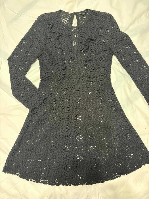 Рокли Zara  M размер, розово кадифе рокля