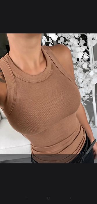 Кофты и топы в наличии