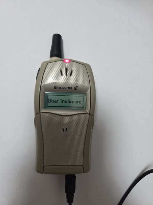 Vand  telefon  Sony Ericsson  T20e