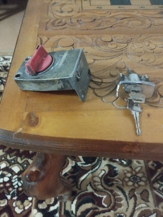 Продам навесные замки СССР