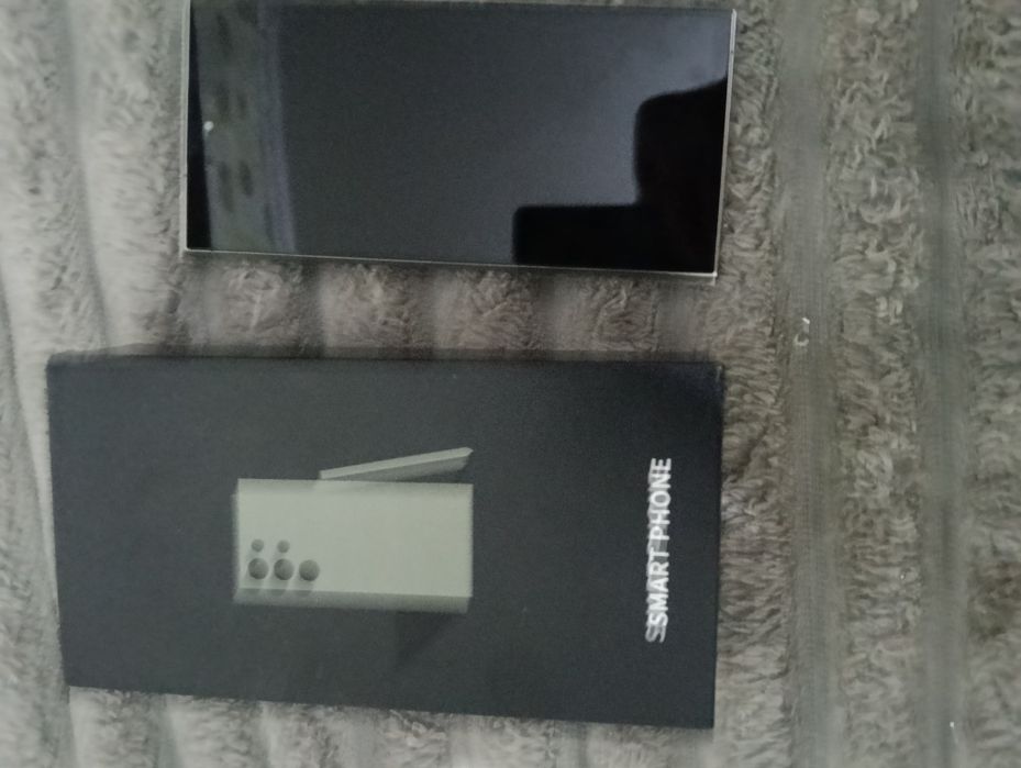 Самсунг ультра с 24