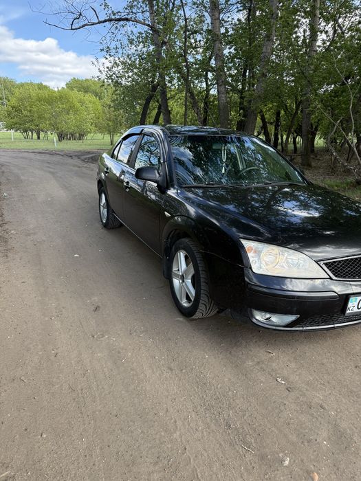 Продам надежный машину