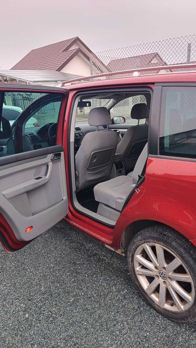 Volkswagen Touran 2.0 TDI, 170 cp, DSG, an 2006