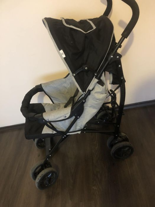 Лятна количка (тип чадър)