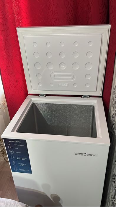 Морозильник компактный вместительный