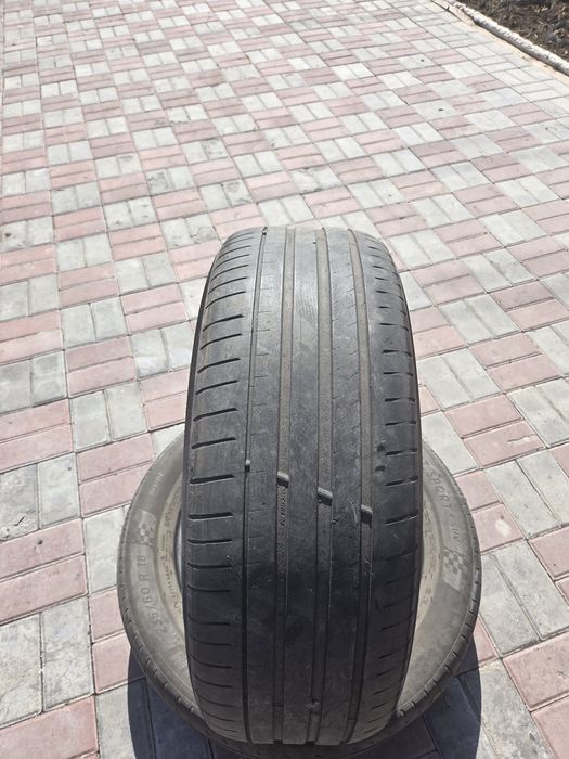 Шины летний  235 60 R18