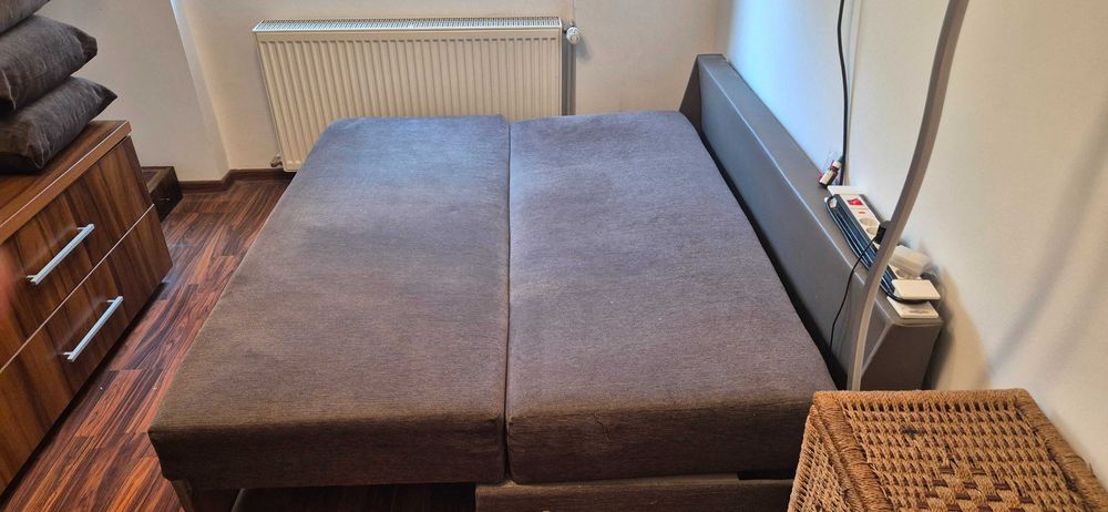 Mobilă tineret maro