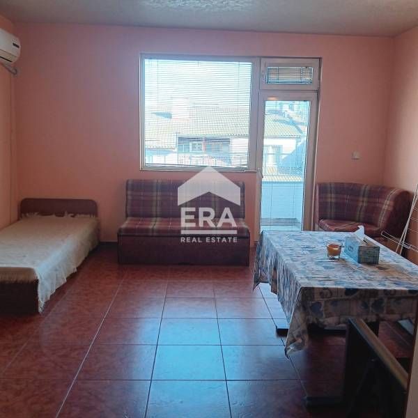 Ексклузивно от ЕРА Лайф! Двустаен мезонет под наем, Център , Варна .