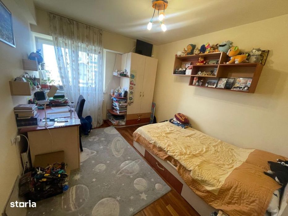 Apartament decomandat 4 camere, 97.83 mp - zona McDonald's