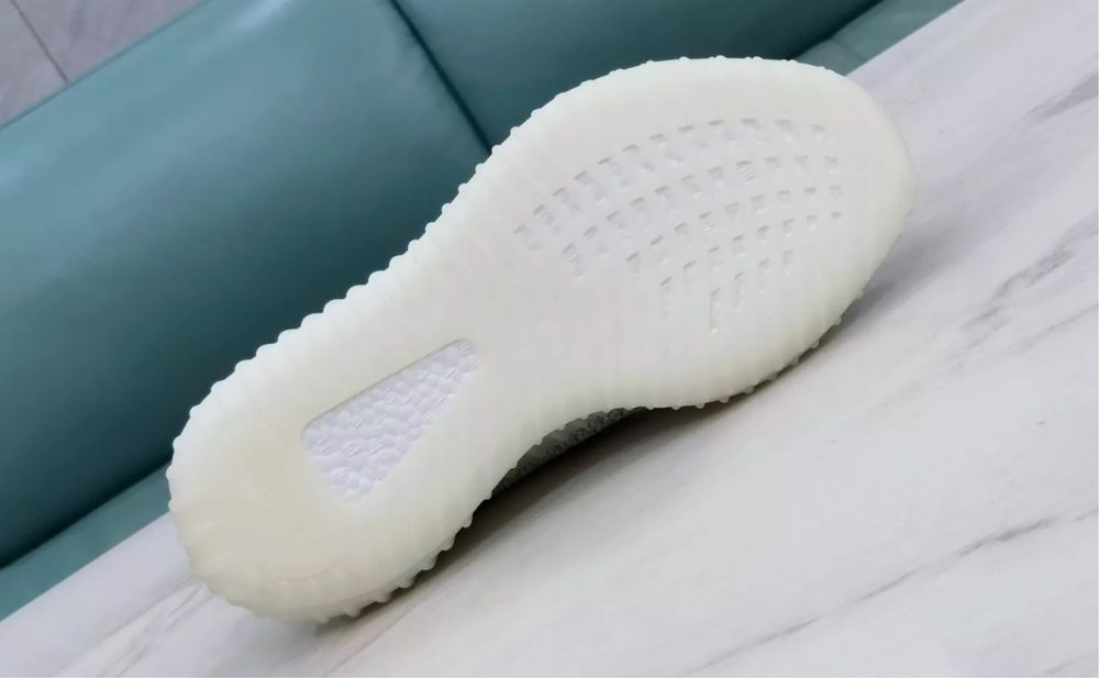 Обувки Adidas Yeezy Boost 350 V2 Static