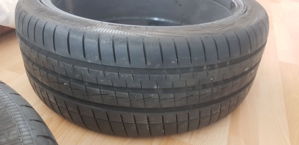 Set jante + anvelope 235/35 R19