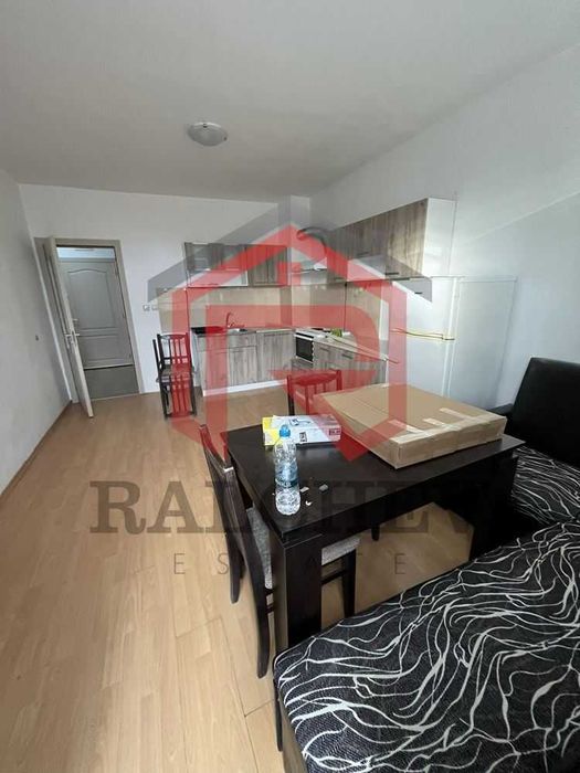 Двустаен апартамент под наем / Възраждане 1