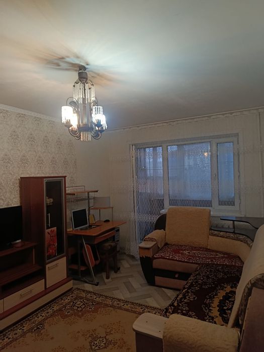 Сдам 2х комн квартиру