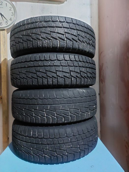 Продам зимние шины