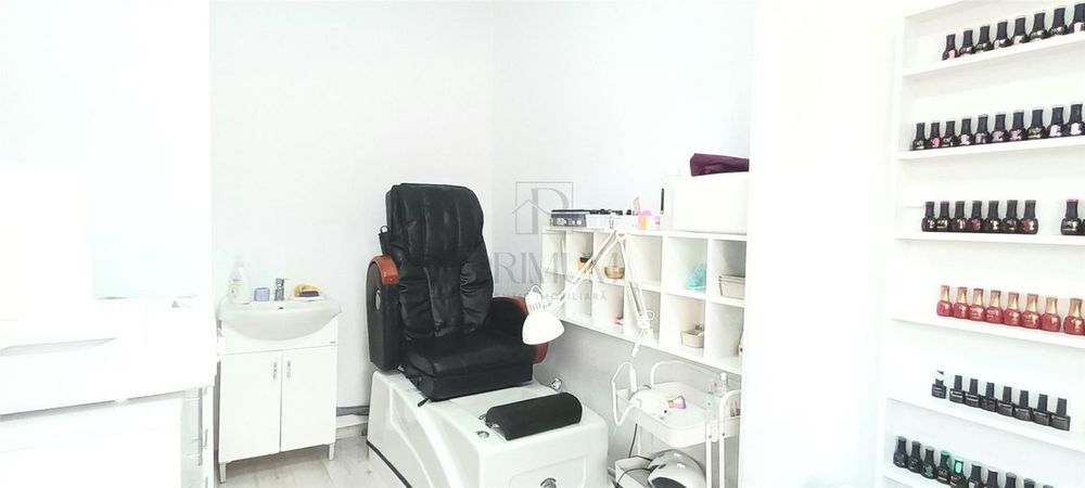 Spatiu comercial salon de infrumusetare - Complexul Studentesc