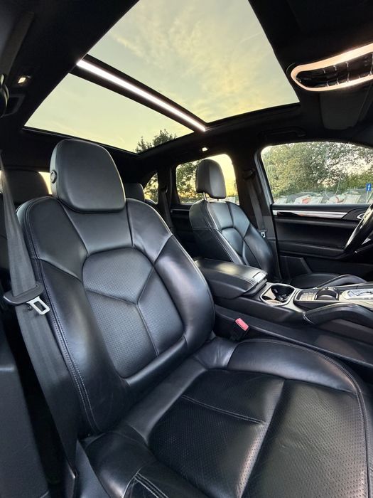 Porsche Cayenne Impecabil