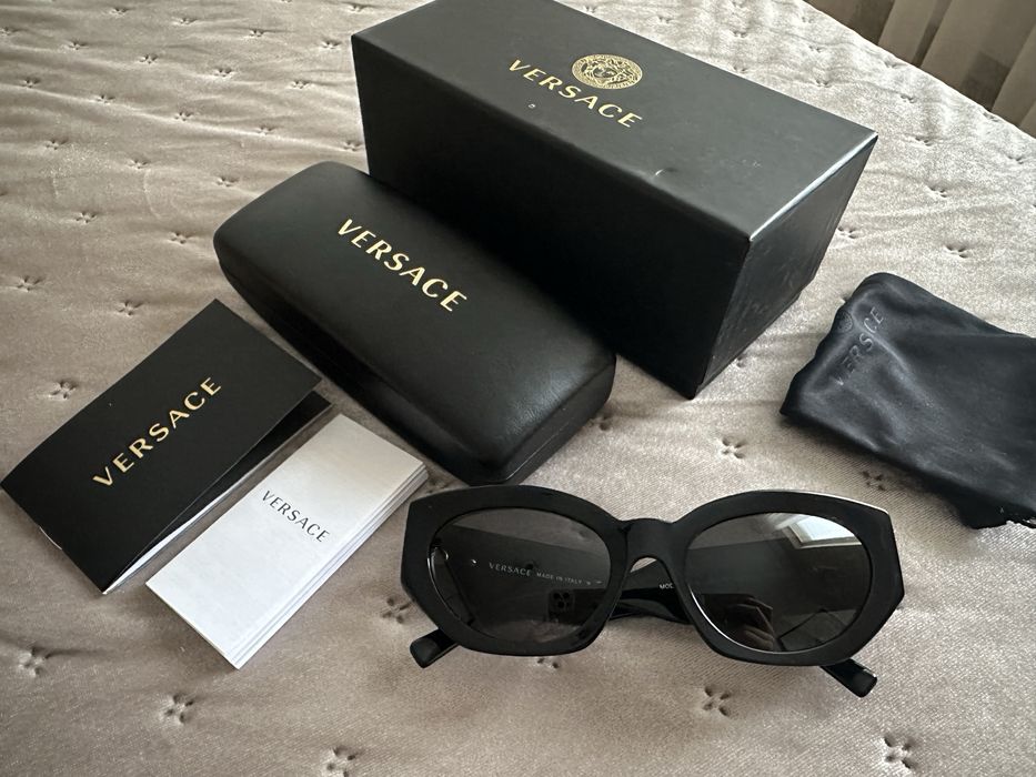 Слънчеви очила Versace