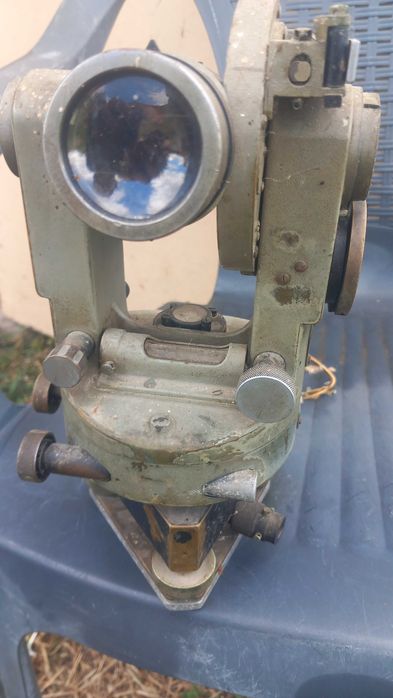 Стара бусола в идеално състояние