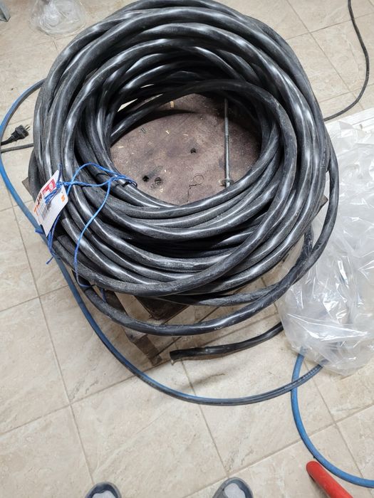 Кабел за трифазен ток