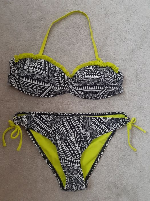 Бански  неонов цвят