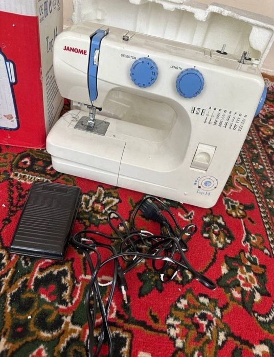 Janome 3,4 martta ishlatilgan usta kormagan urinib ketmagan