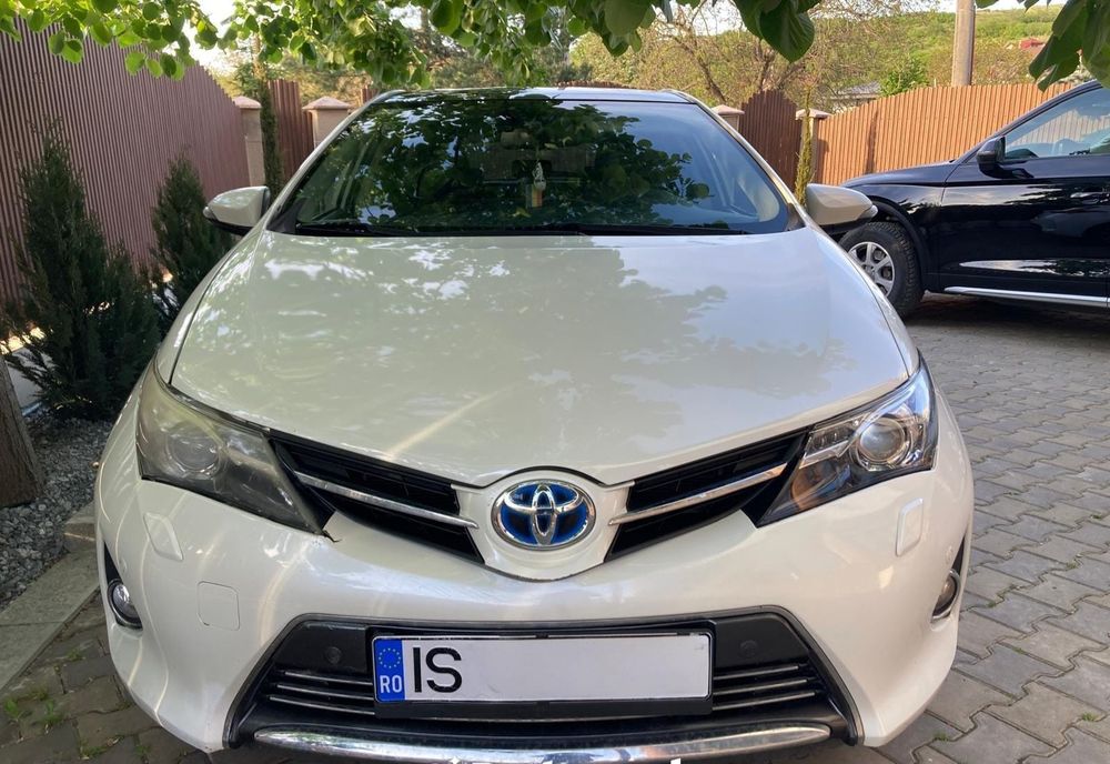 Toyota Auris Hybrid GPL