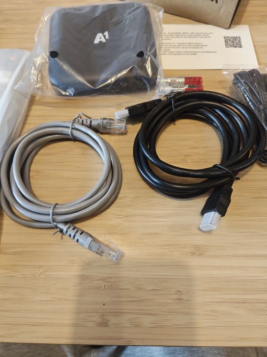 ZTE ZXV10 B866V2F02 RichMedia Box Android TV Box 32GB/2GB/ Android 14