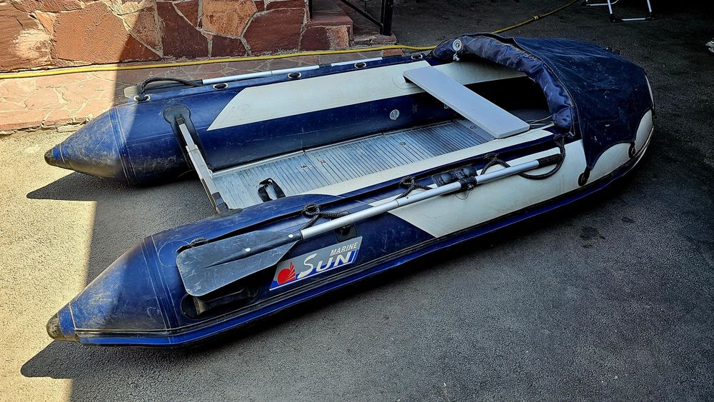 Лодка Sun Marine 320 + Yamaha Enduro 8