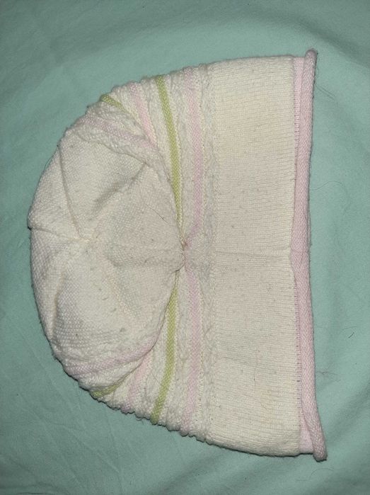 Шапочки для девочек, производство Польша