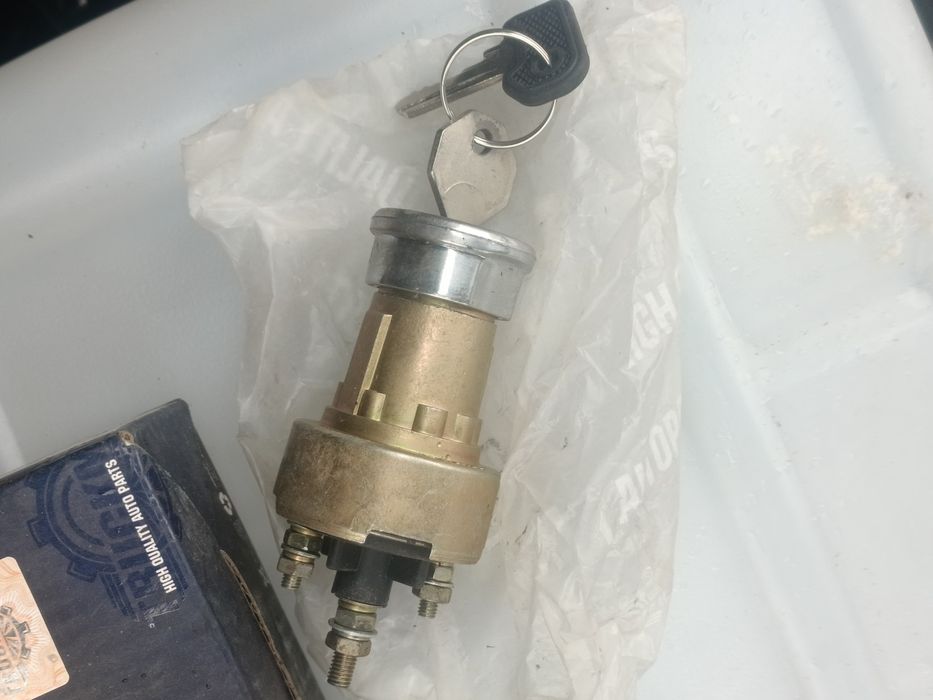 Продам запчасти на УАЗ