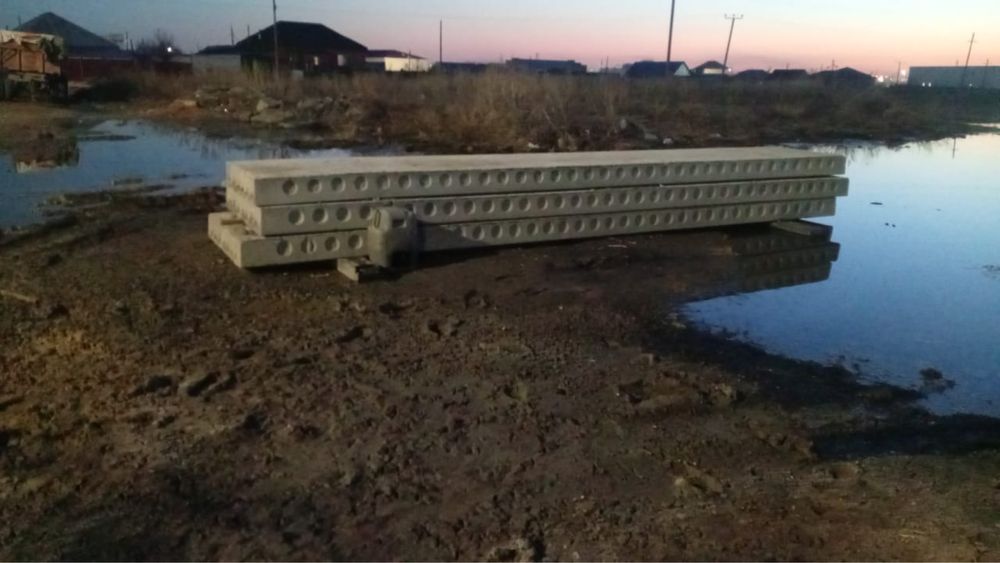 Плиты в хорошем состояний целые