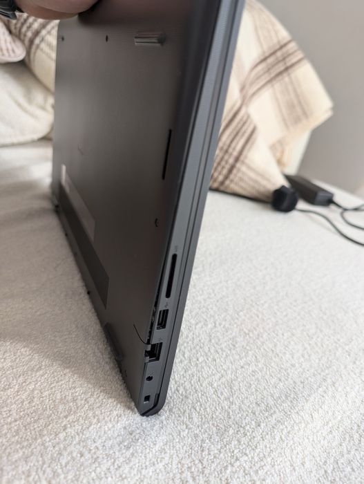 Dell Vostro 15 3530 – i5 Gen 13 / 16GB / 512GB NVMe / FHD 120Hz / Garantie 2028